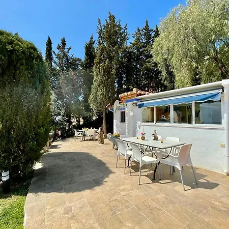 Flores Holiday home